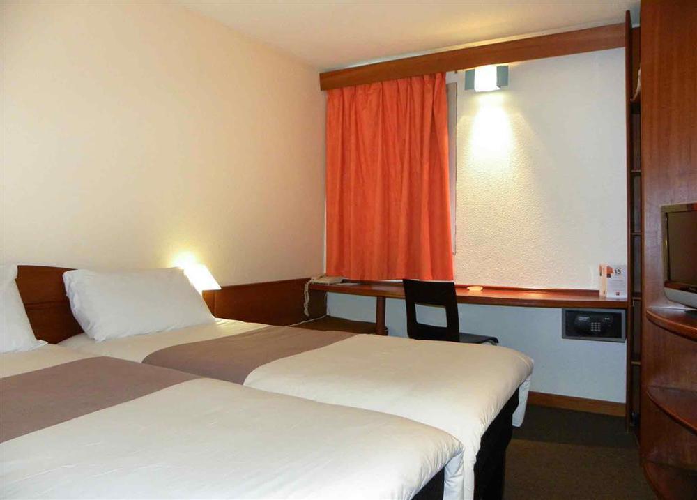 Hotel Ibis Douala Camera foto